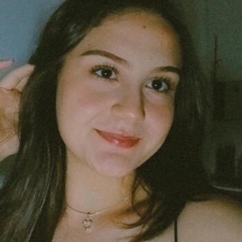 Babysitter in Varginha: Luani