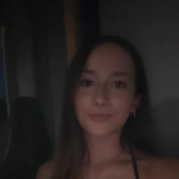 Babysitter in Gembloers: Victorine