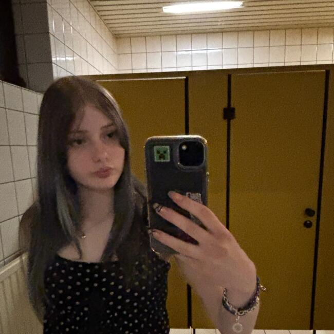 Babysitter in Antwerp: Elena