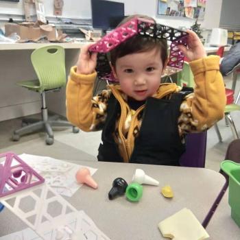 Baby-sitting Montréal: job de garde d'enfants Ye