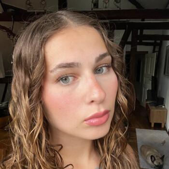 Babysitter in Niedernhausen: Lorena