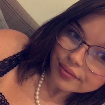 Baby-sitter in Béziers: Jade