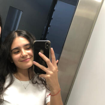 Babysitter Santa Coloma de Gramenet: Silvia