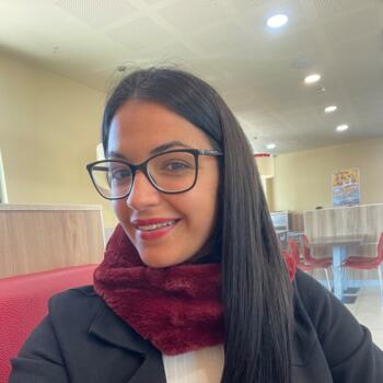 Babysitter in Olivella: Paula