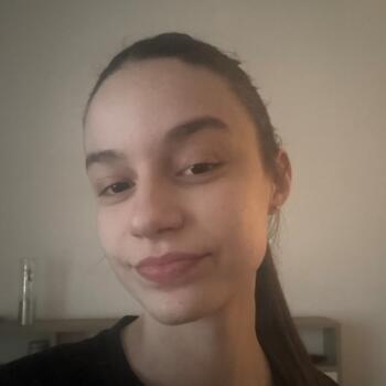 Babysitter in Saint-Laurent-Blangy: Lou