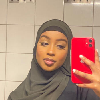 Babysitter in Helsinki: Samira
