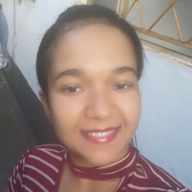 Babá em Porto Nacional: Aline