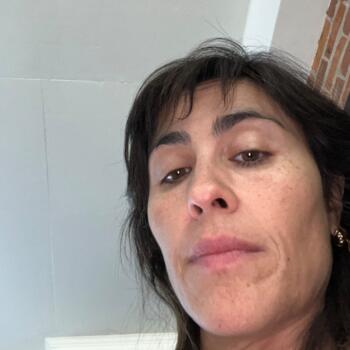 Babysitting job in Solymar: babysitting job Adela