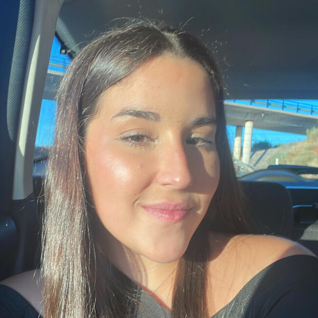 Canguro en Motril: Ángela