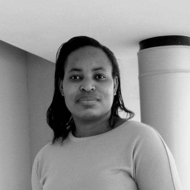 Nanny in Chartwell: Alice