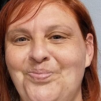 Babysitter στην περιοχή Μητρούσι: Μαρια