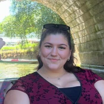 Babysitter in Melbourne: Chiara