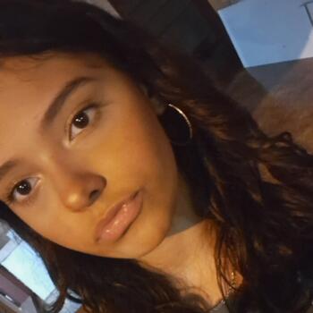 Babysitter in Ribeirão Preto: Larah Ysabella