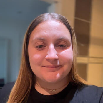 Baby-sitter in Grenoble: Meg