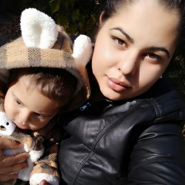 Babysitter in Kalekovets: Deni