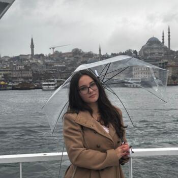 Bonă în București: Iuliana