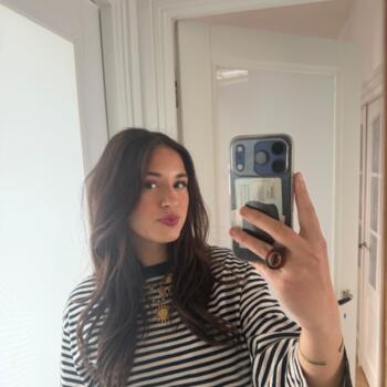 Babysitter The Hague: Lily