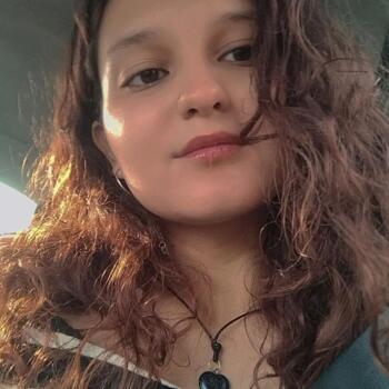 Babysitter Campinas: Nicole