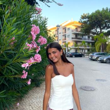 Babysitter in Lisbon: Margarida
