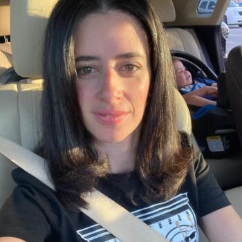 Babysitter in East Hanover: Manal
