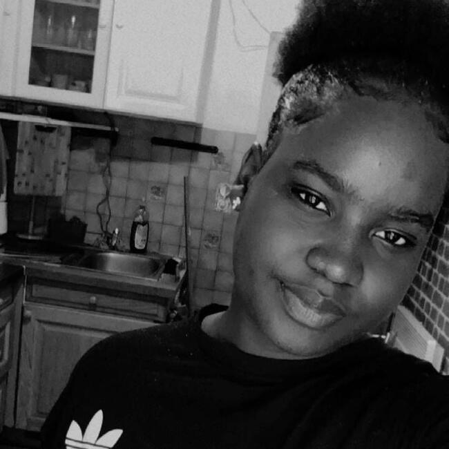 Childminder in Nice: Dunia