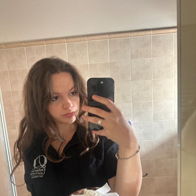 Babysitter in Recanati: Leona