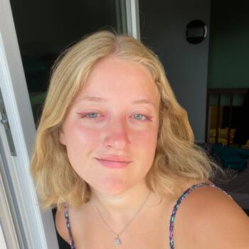 Baby-sitter in La Rochelle: Andréa