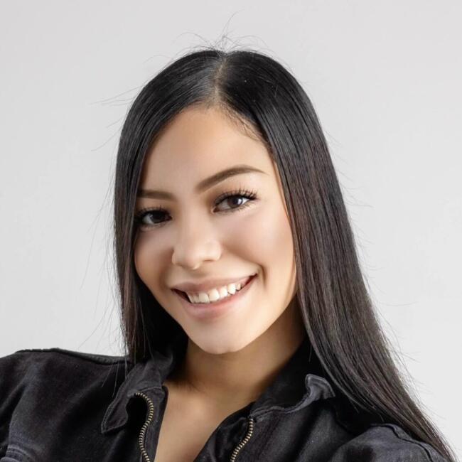 Babysitter in Seoul: Andry Yicel