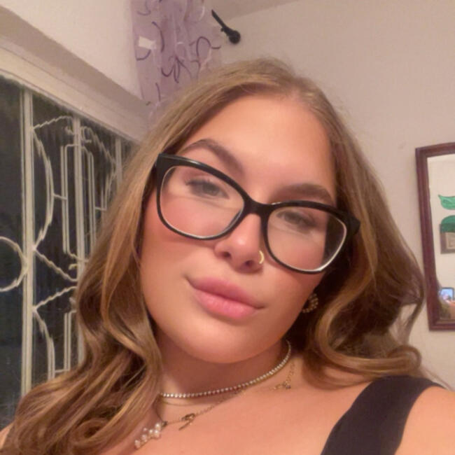 Babysitter στην περιοχή Καισαριανή: Χρύσα