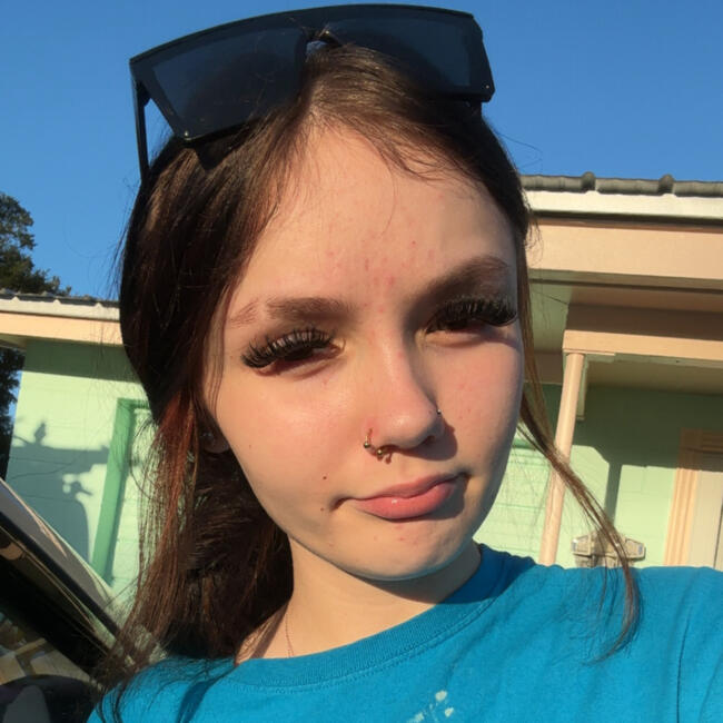 Babysitter in Daytona Beach: Laiken