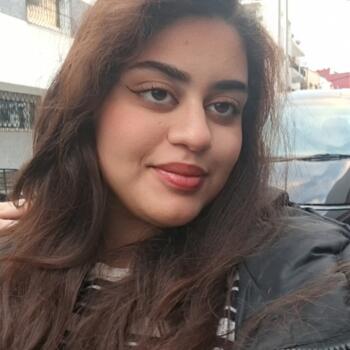 جليسة أطفال رباط: Yassmine