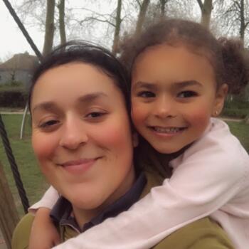 Baby-sitter in Bruxelles: Naima