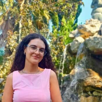 Babysitter in Amadora: Tânia