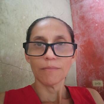 Babysitter in Guayaquil: Busco trabajo de niñera o limpieza