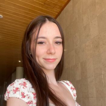 Babysitter in Gondomar: Iara