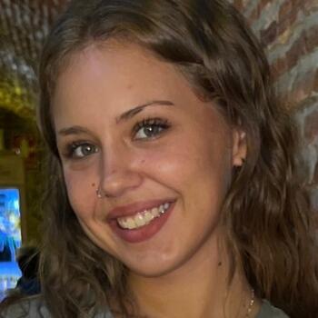 Babysitter Cork: Natalia