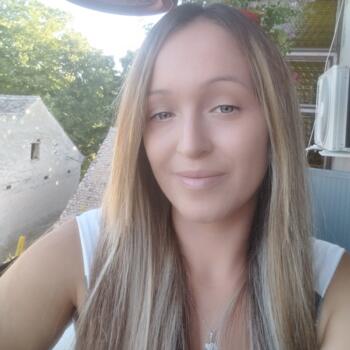 Bebisiterka u Kačarevo: Marijana