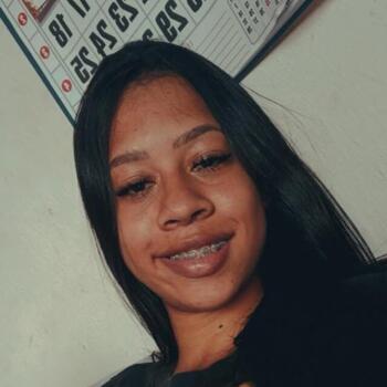 Babysitter in Guarulhos: Isteffani