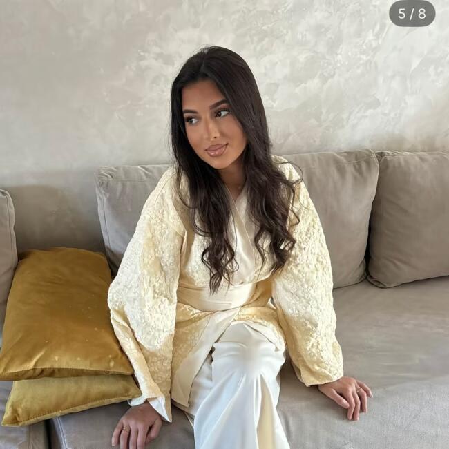Babysitter in Feyzin: Kamila