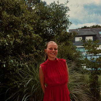 Babysitter in Ploemeur: Emilie