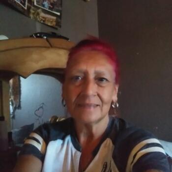 Babysitter in Laredo: Anna