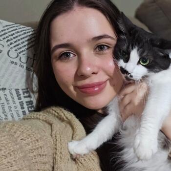 Babá em Brasília: Quelris