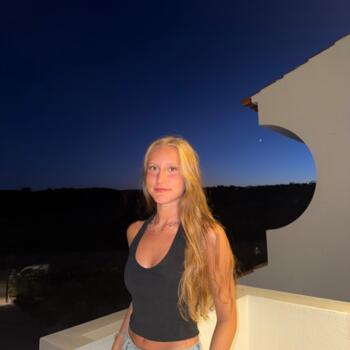 Babysitter em Lisboa: Ines