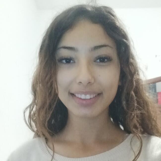 Babysitter in Tunis: EYA