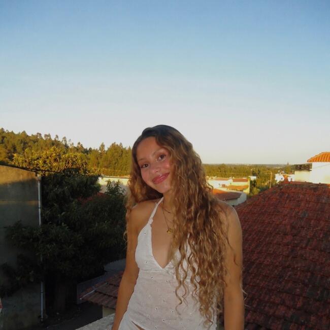 Babysitter in Sintra: Ana