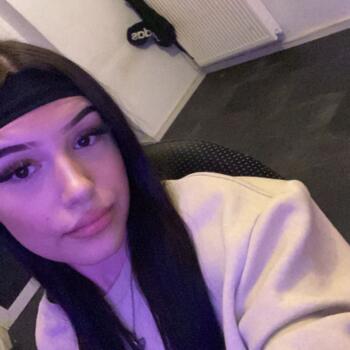 Babysitter in Duisburg: Alysha