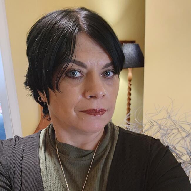 Babysitter in Blenheim: Nicky