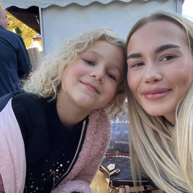 Babysitter στην περιοχή Βερολίνο: Charell