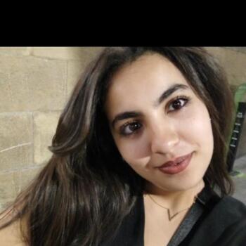 Babysitter in Florence: Salma