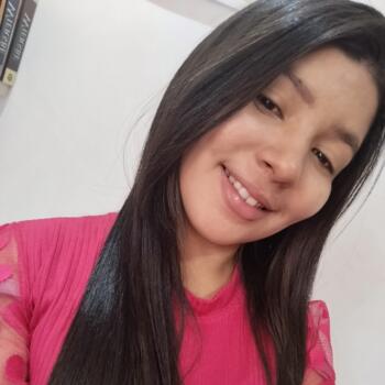 Babysitter Petrolina: Larissa